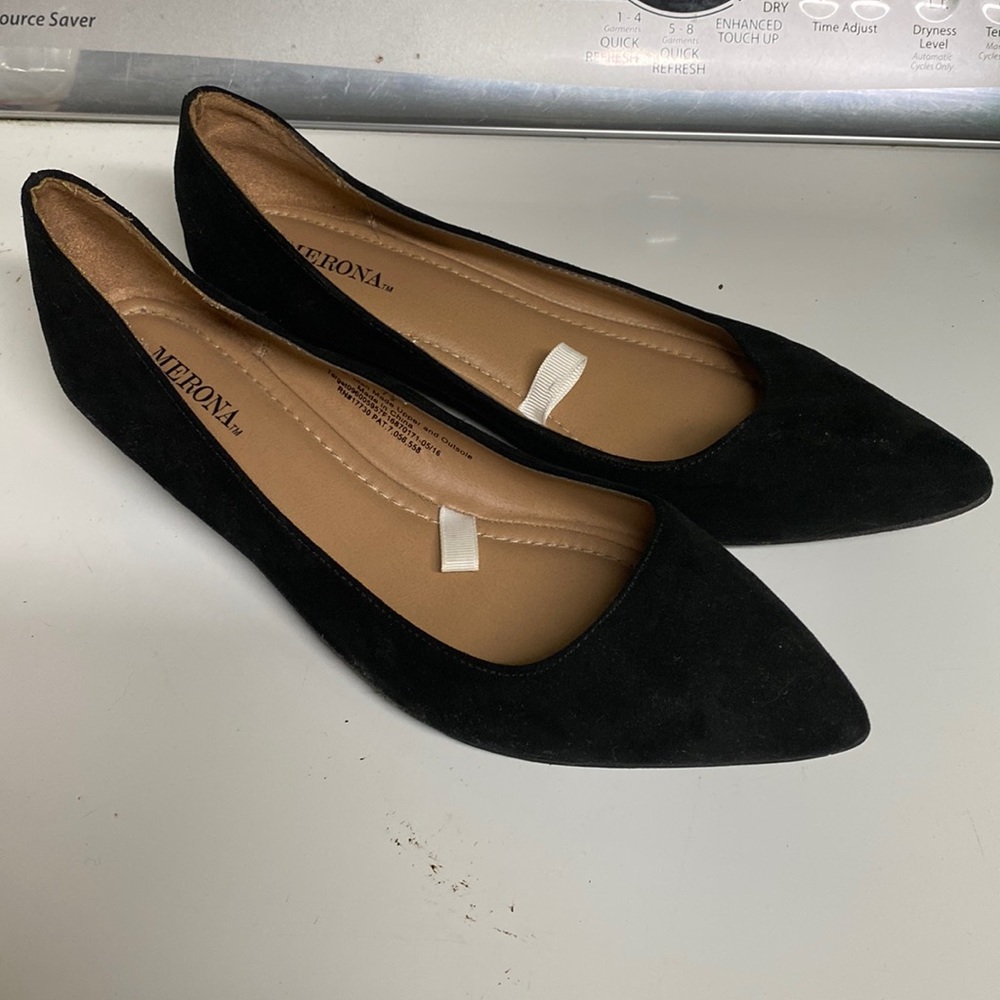 COPY - Pointed toe mini heel ballerina flat